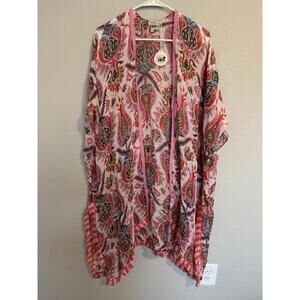 NWT OSFM Women's Beach Cover up Swimsuit Kimono with Floral Print‎